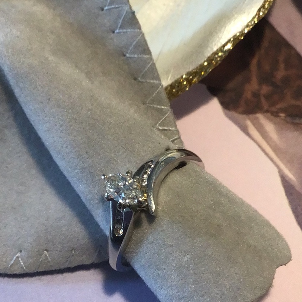 Marquee Diamond Engagement Ring - Picture 4 of 11